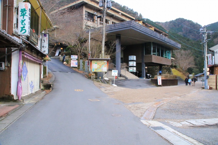 赤目四十八滝（あかめしじゅうはちたき）の駐車場の写真